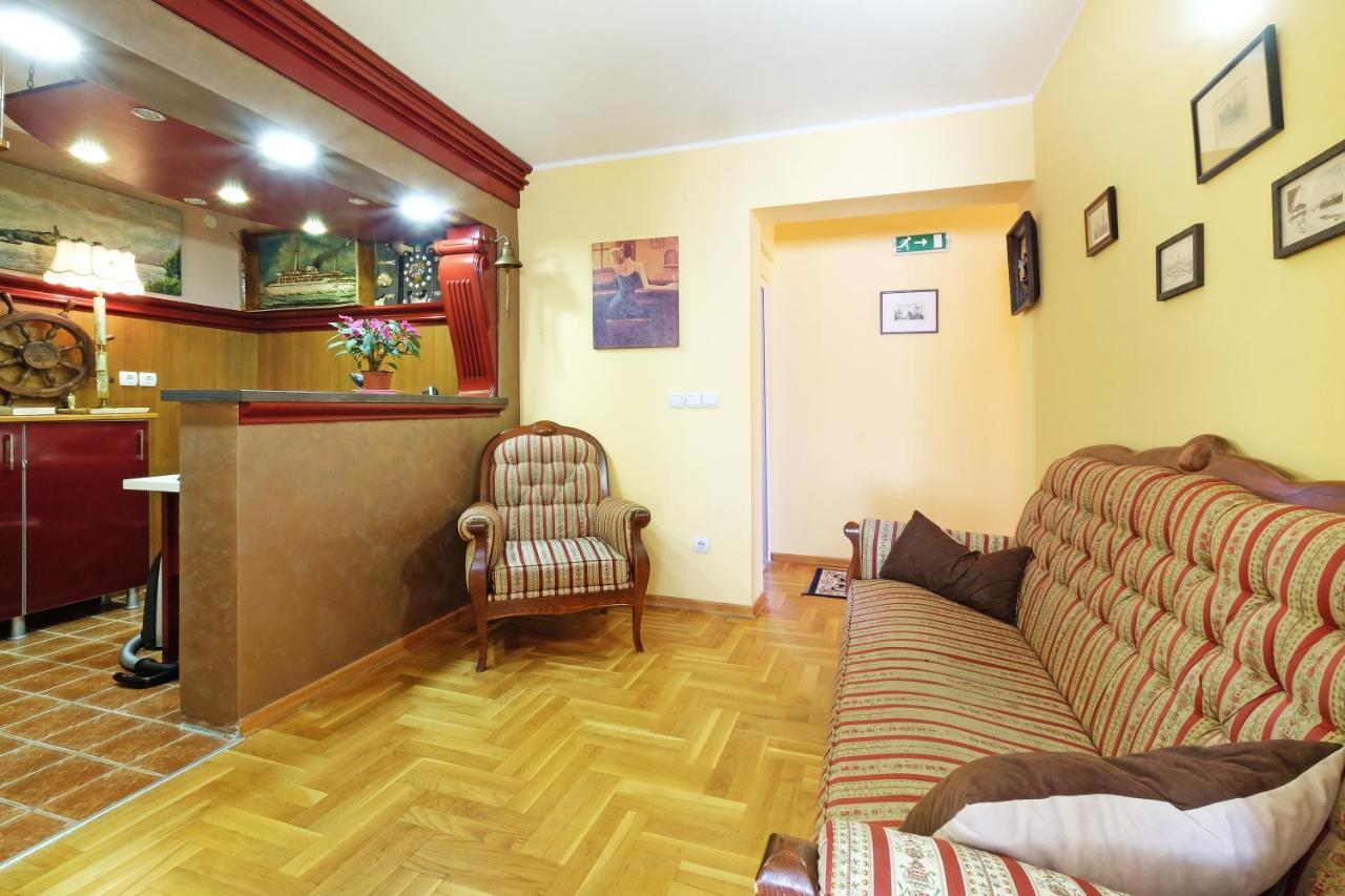 Villa Tower Gardos Beograd Bagian luar foto