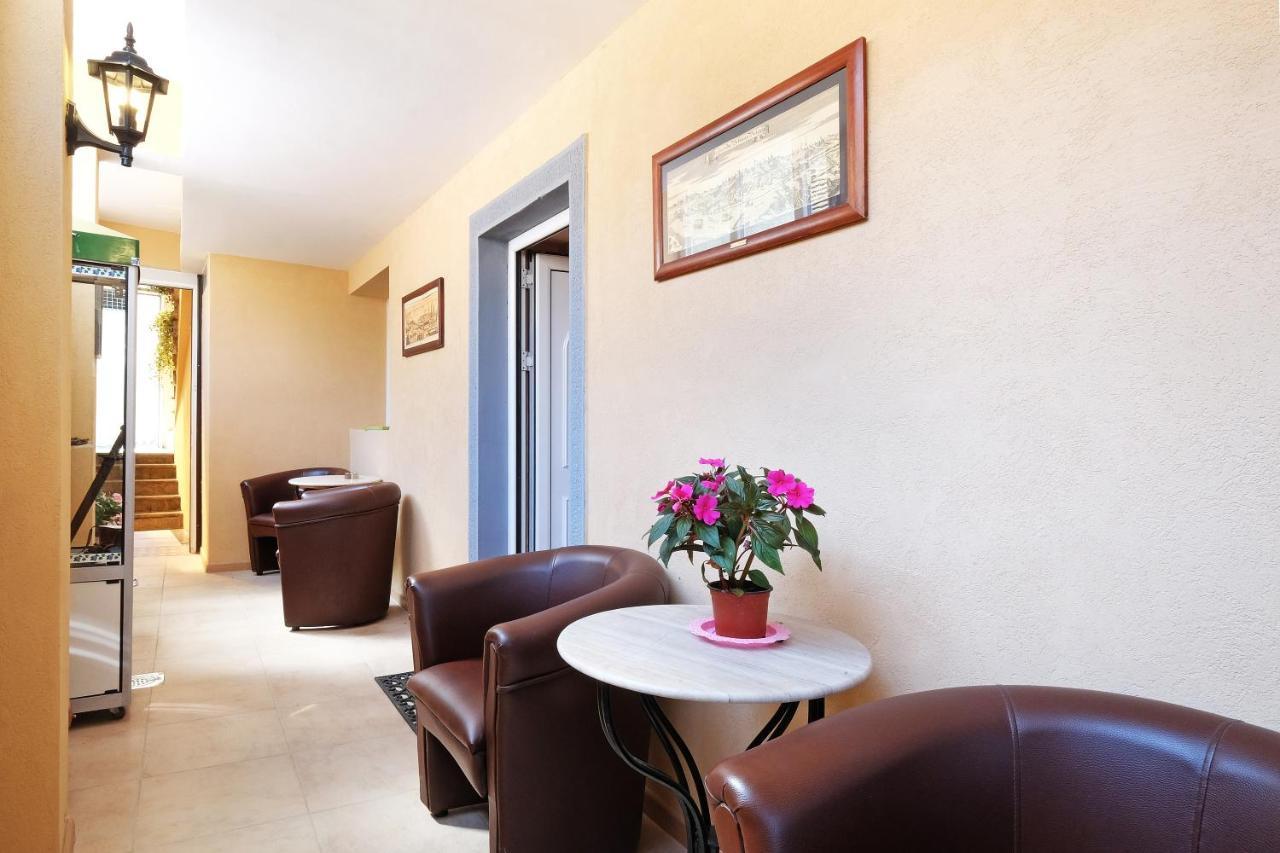 Villa Tower Gardos Beograd Bagian luar foto