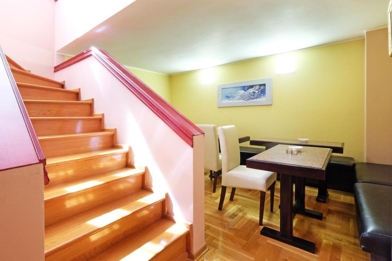 Villa Tower Gardos Beograd Bagian luar foto